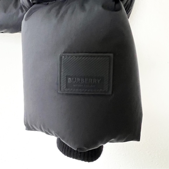 Burberry Alsham Short Puffer Jacket - Picture 9 of 11
